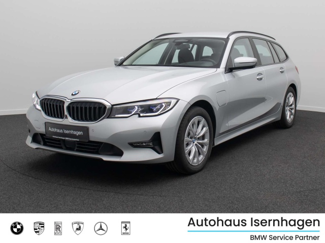 BMW 330