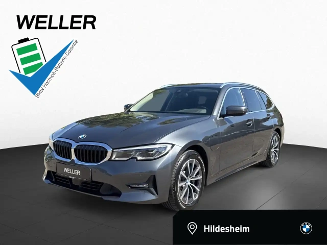 BMW 330