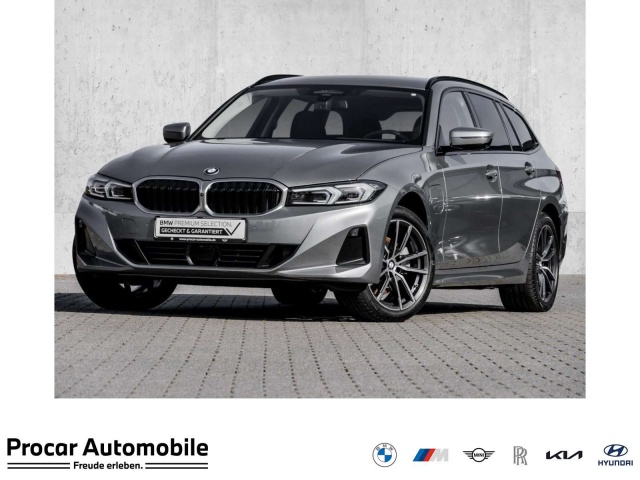 BMW 330