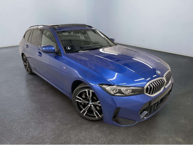 BMW 330