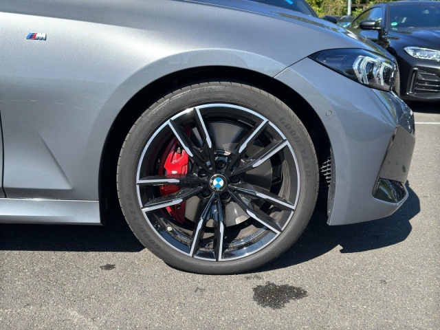 BMW 340