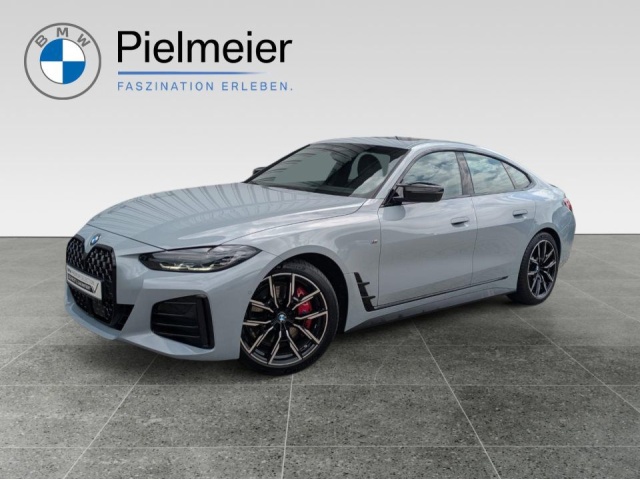 BMW 440