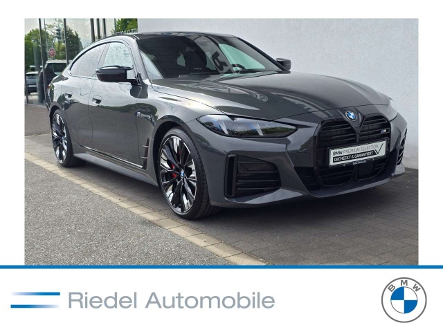 BMW 440