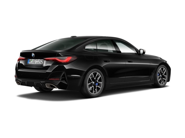 BMW 440