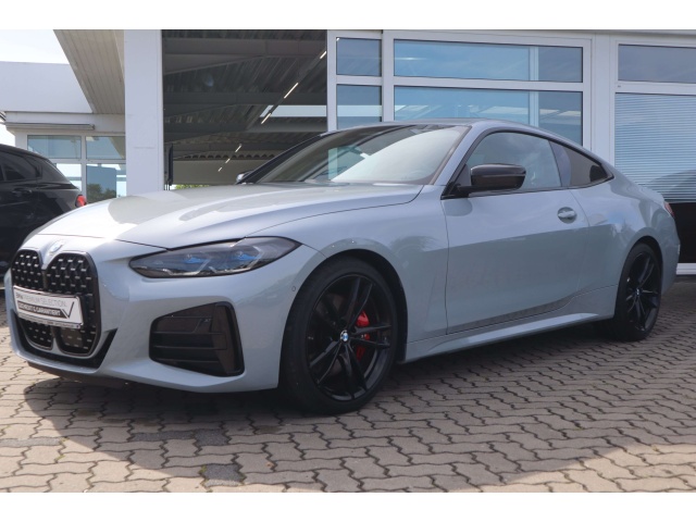 BMW 440