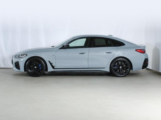 BMW 440