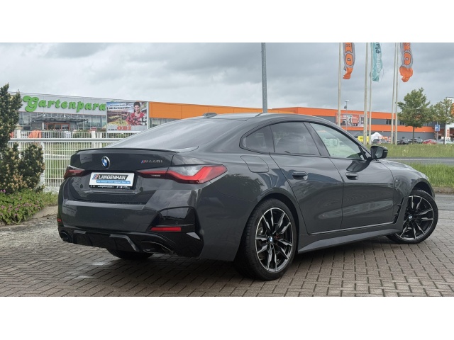 BMW 440