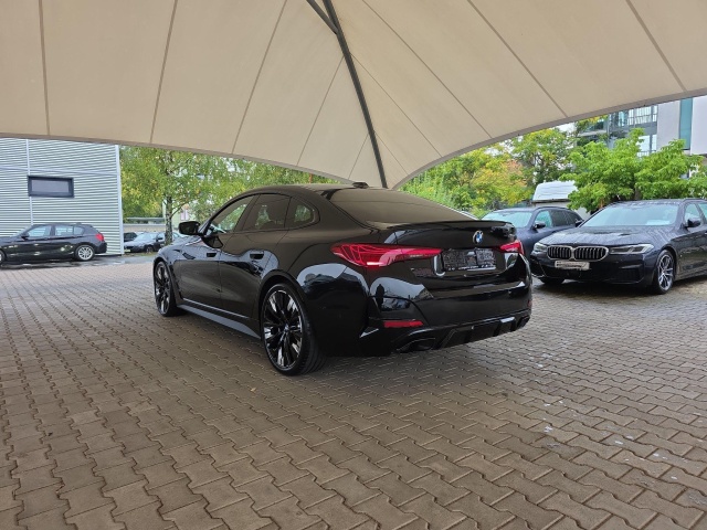 BMW 440