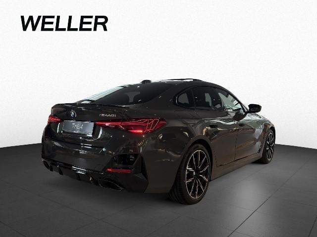 BMW 440