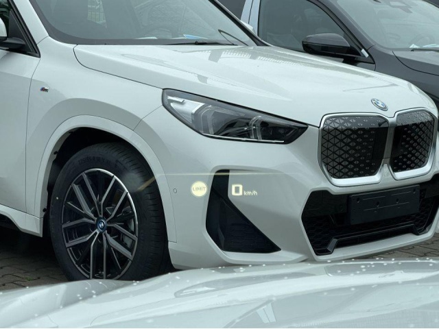BMW 440