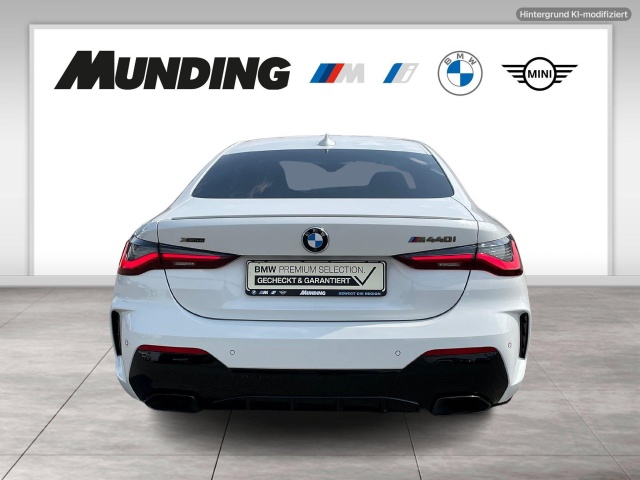 BMW 440