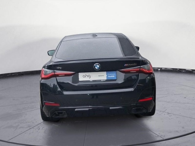 BMW 440