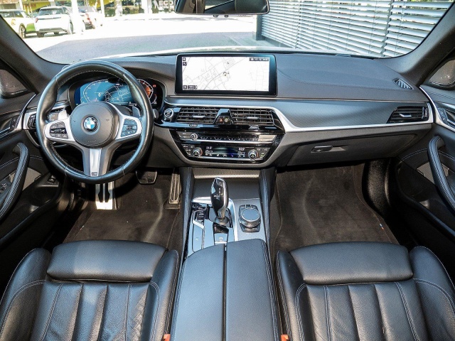 BMW 540