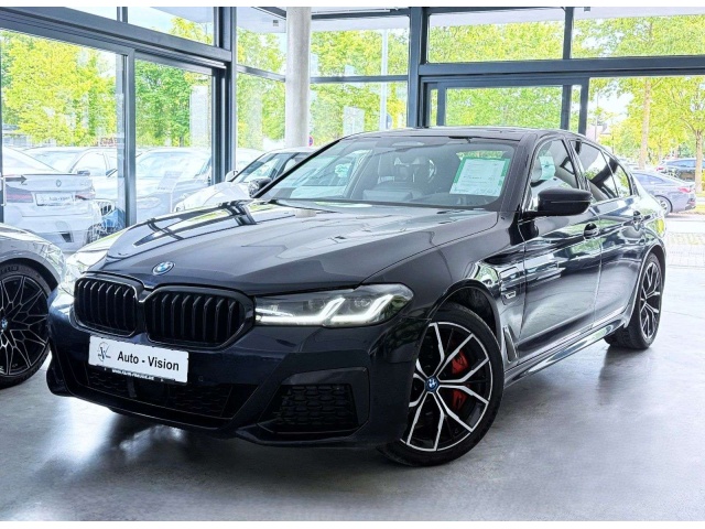 BMW 545