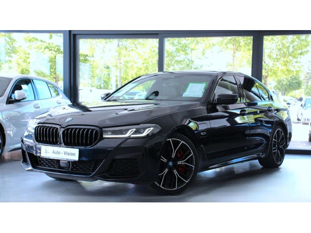 BMW 545