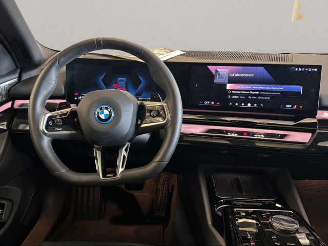 BMW 550
