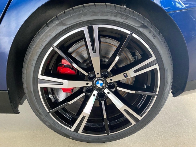 BMW 550