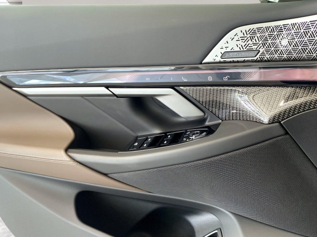 BMW 550