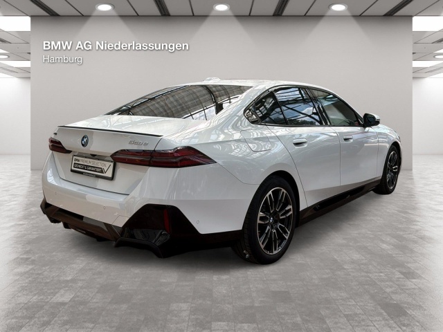 BMW 550