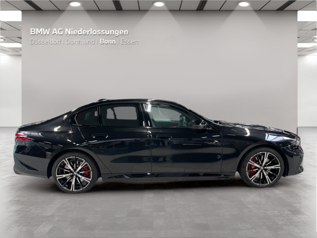 BMW 550