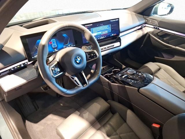BMW 550