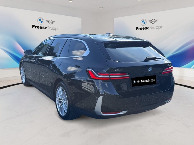BMW 550