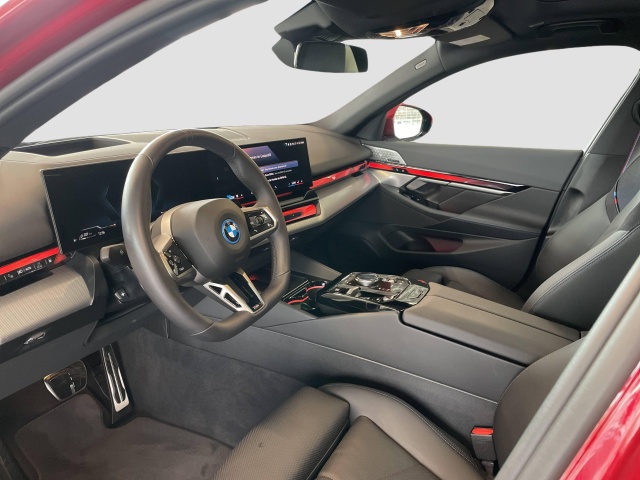 BMW 550