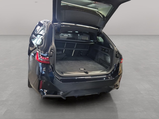 BMW 550