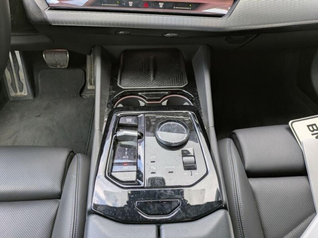 BMW 550