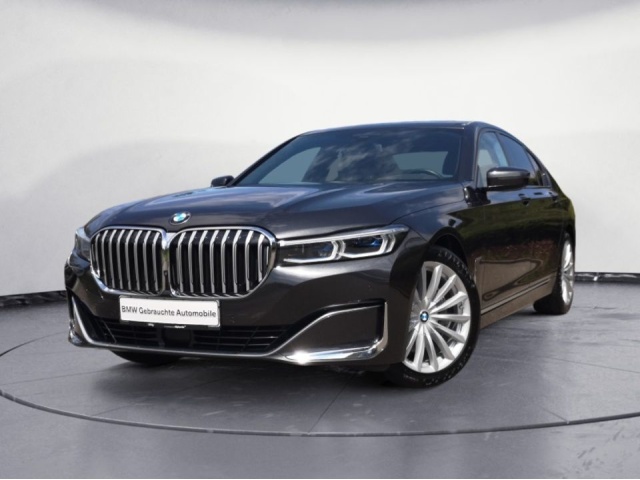 BMW 730