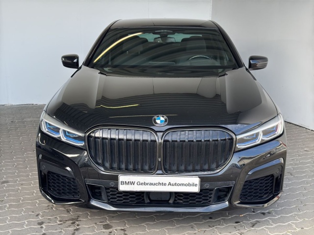 BMW 730