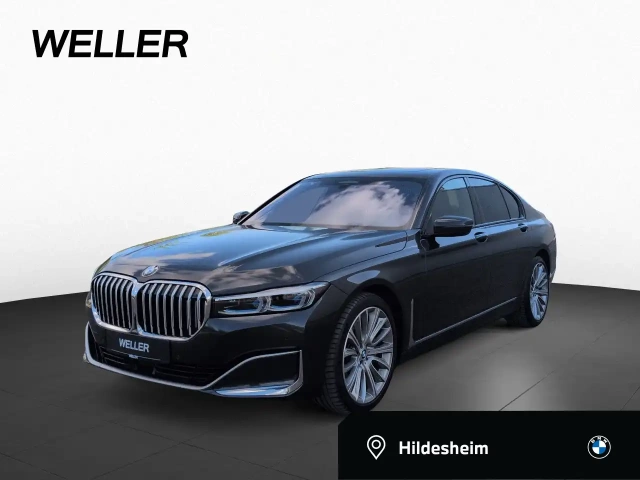 BMW 730