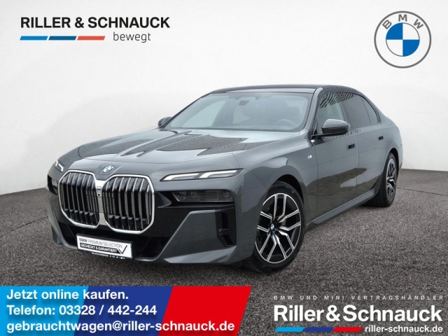 BMW 740