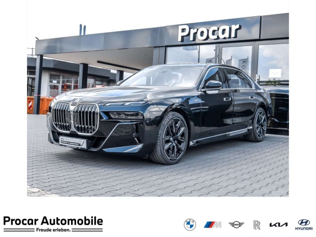 BMW 740