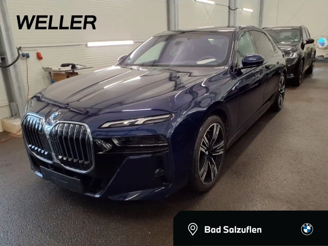 BMW 740
