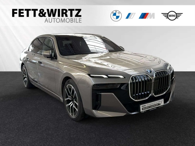 BMW 740