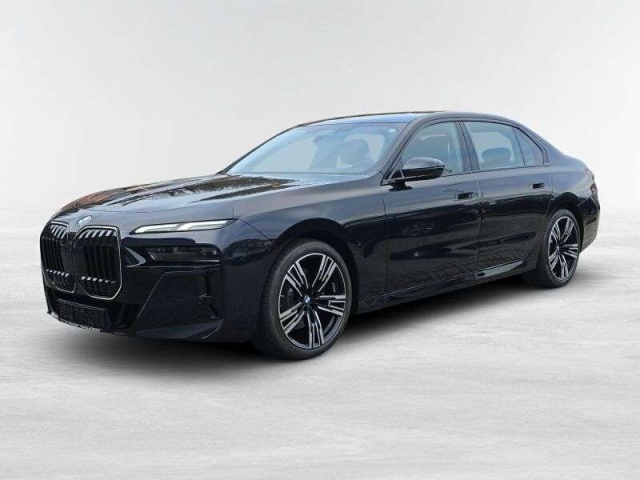 BMW 740