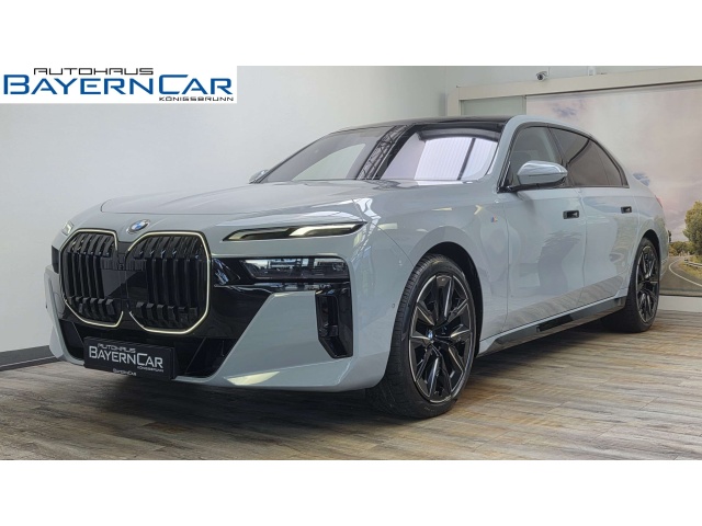 BMW 740