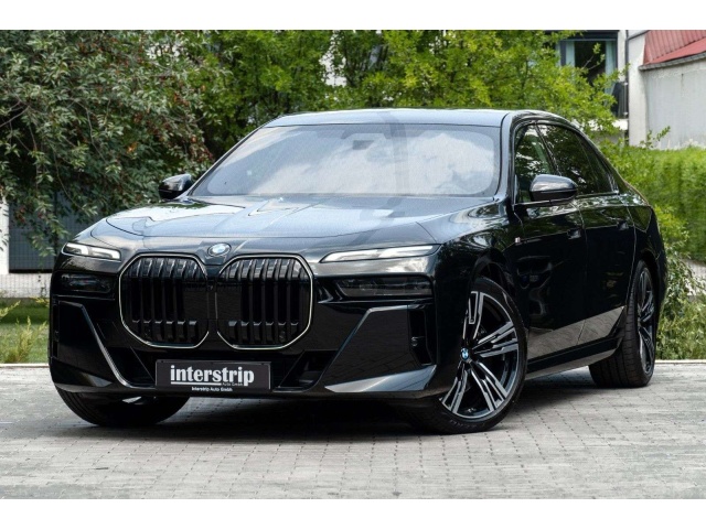 BMW 740