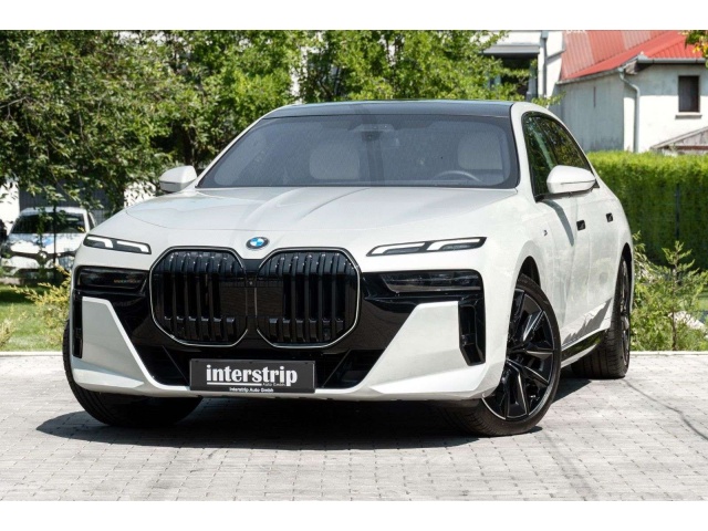 BMW 740