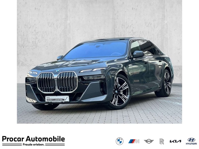 BMW 740