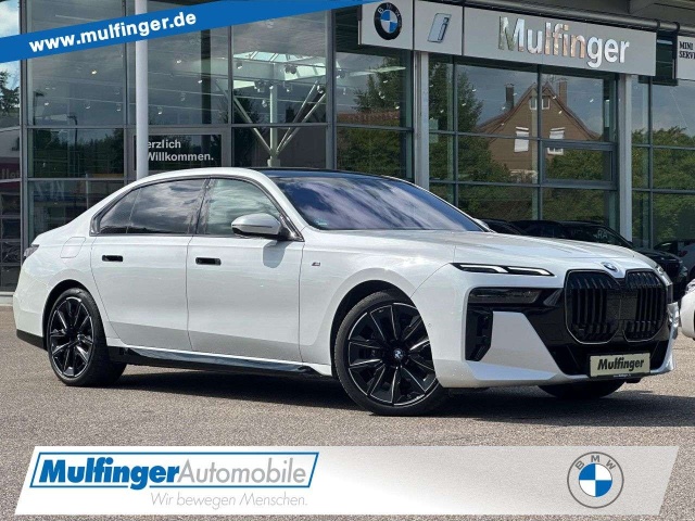 BMW 740