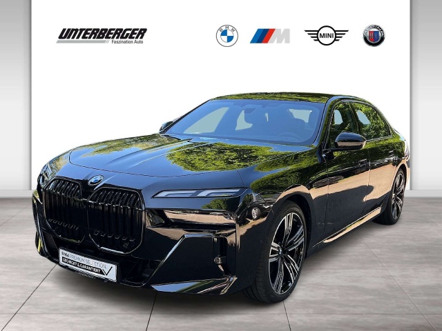 BMW 740