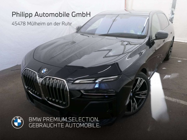 BMW 740