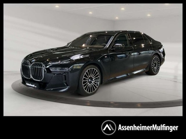 BMW 740