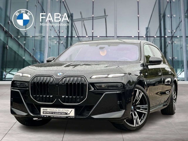 BMW 740