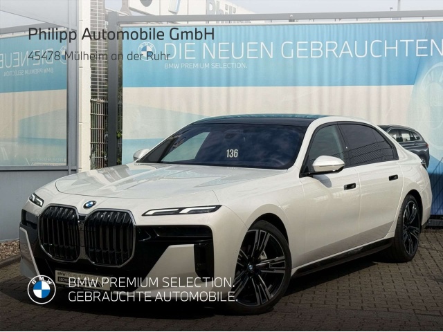 BMW 740