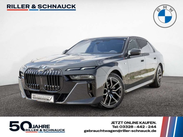BMW 740