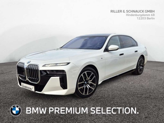 BMW 740