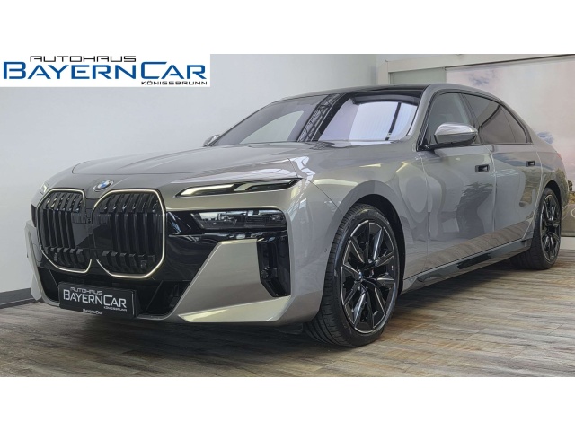 BMW 740